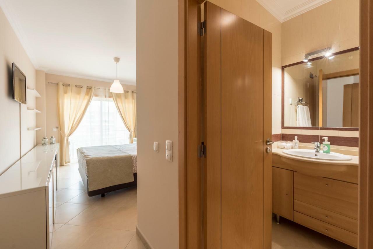 Apartamento Perto Praia, Com Piscina Алвор Екстер'єр фото